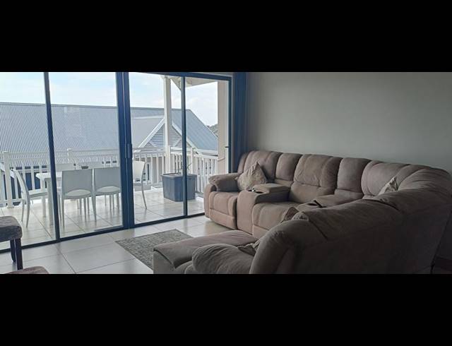 2 BEDROOM TOWNHOUSE FOR SALE IN PADFIELD PARK